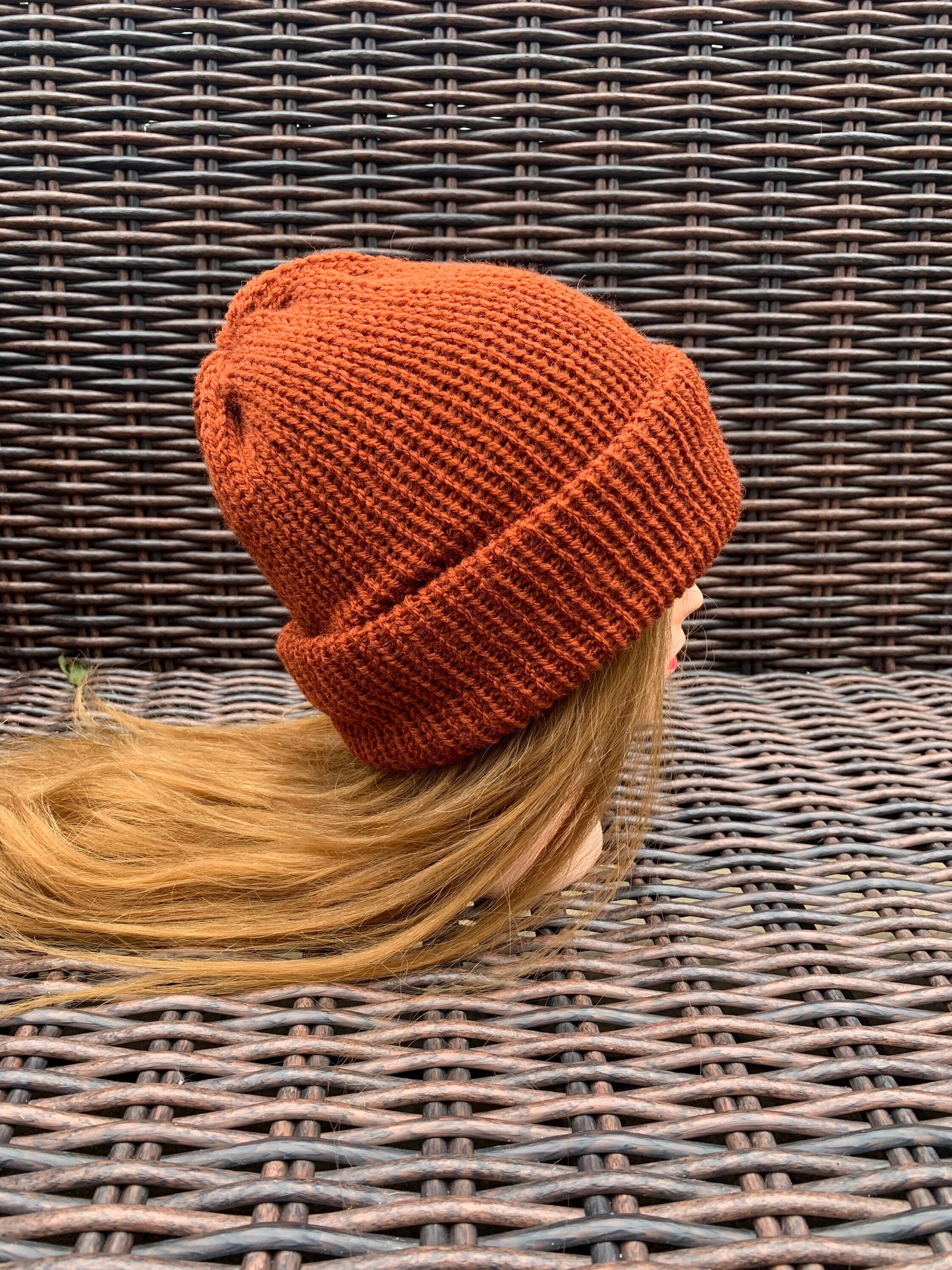 Burnt orange Knitted hat | Winter hat | Warm and chunky hat with pom pom | Unisex hat | For adults and or children|