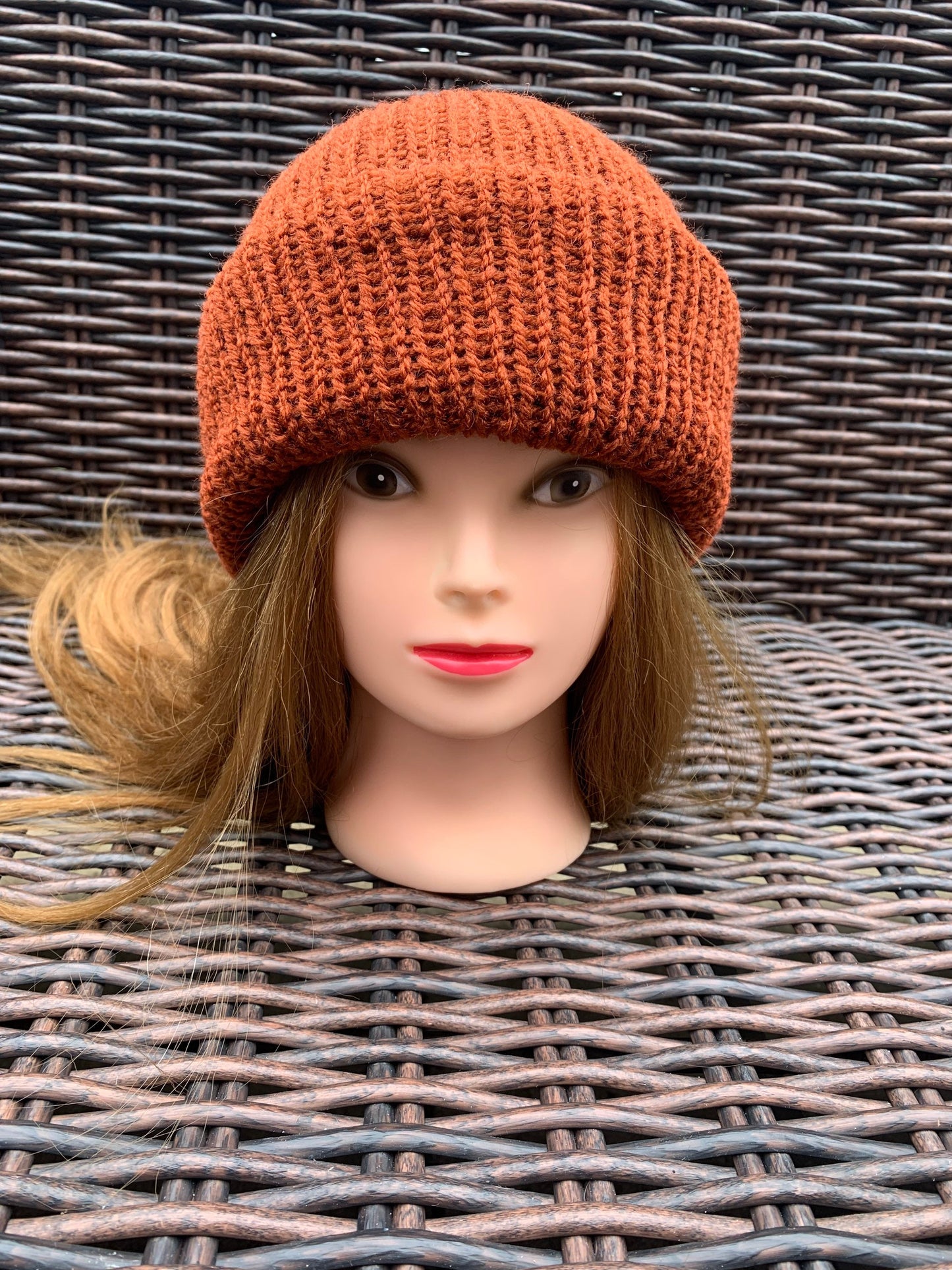 Burnt orange Knitted hat | Winter hat | Warm and chunky hat with pom pom | Unisex hat | For adults and or children|