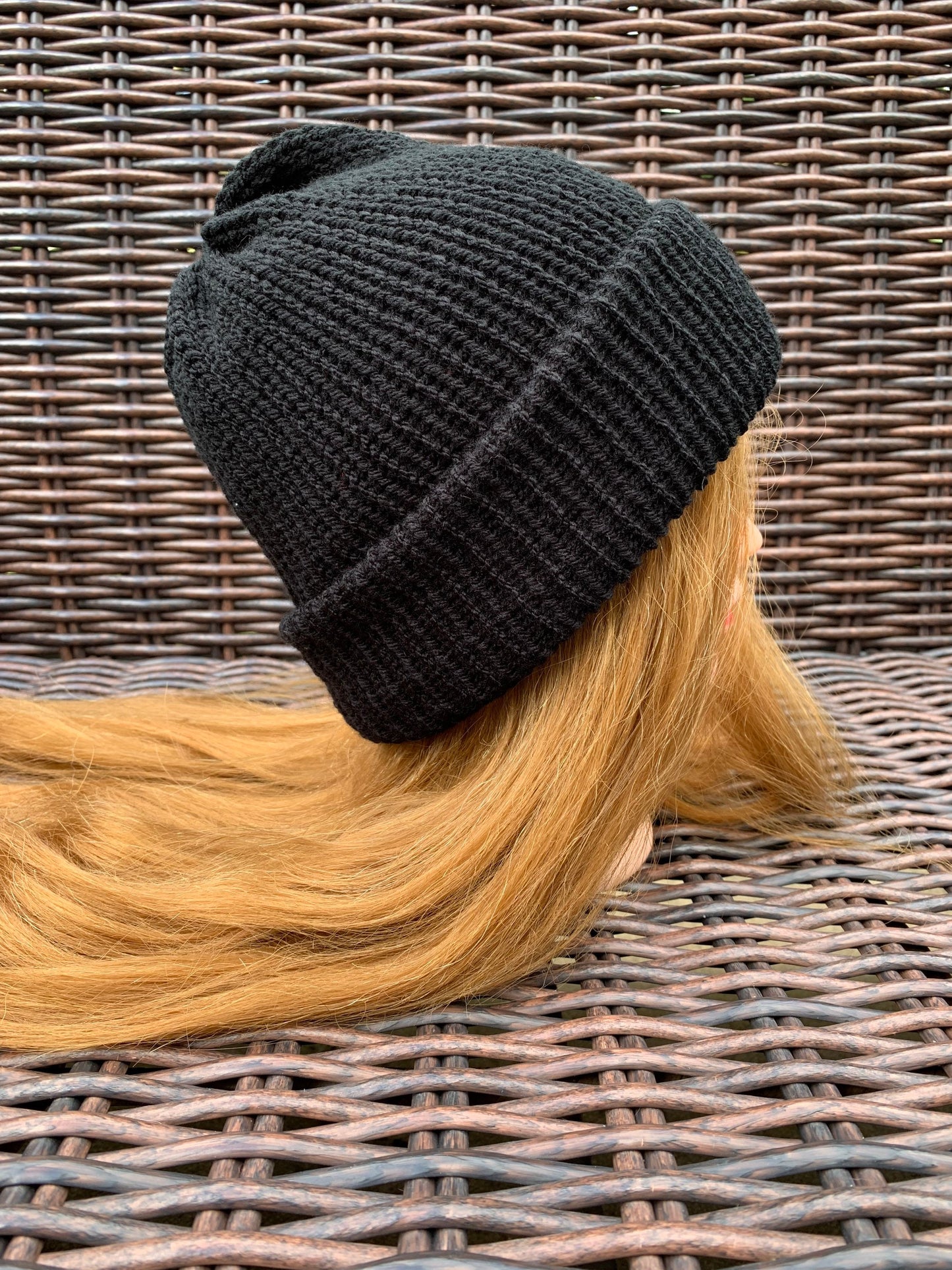 Black Knitted hat | Winter hat | Warm and chunky hat with pom pom | Unisex hat | For adults and or children|