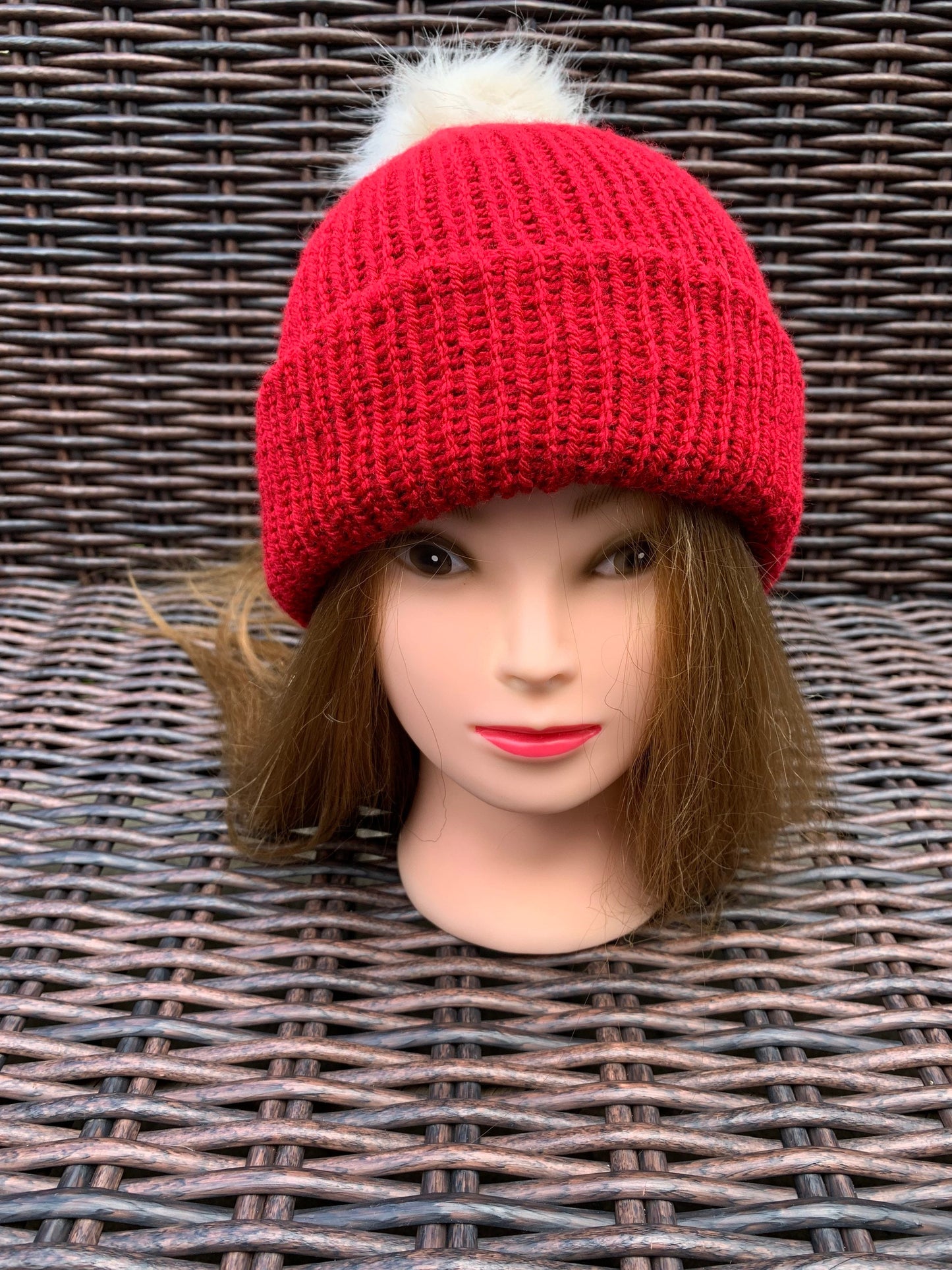 Red Knitted hat | Winter hat | Warm and chunky hat with pom pom | Unisex hat | For adults and or children|