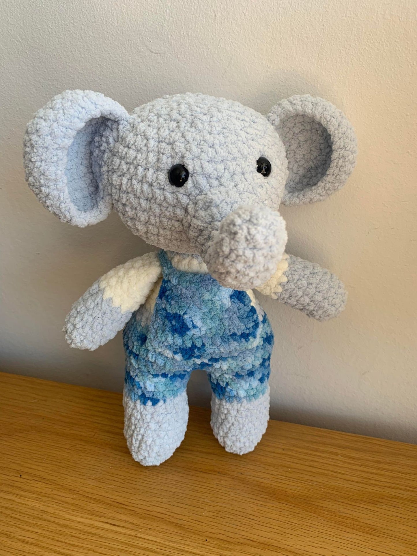 Minimal sew Crochet Amigurumi Bertie elephant | Crochet elephant | Elephant pattern | Amigurumi elephant